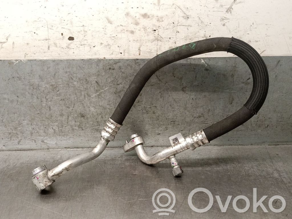 BMW X5 G05 Ilmastointilaitteen putki (A/C) 