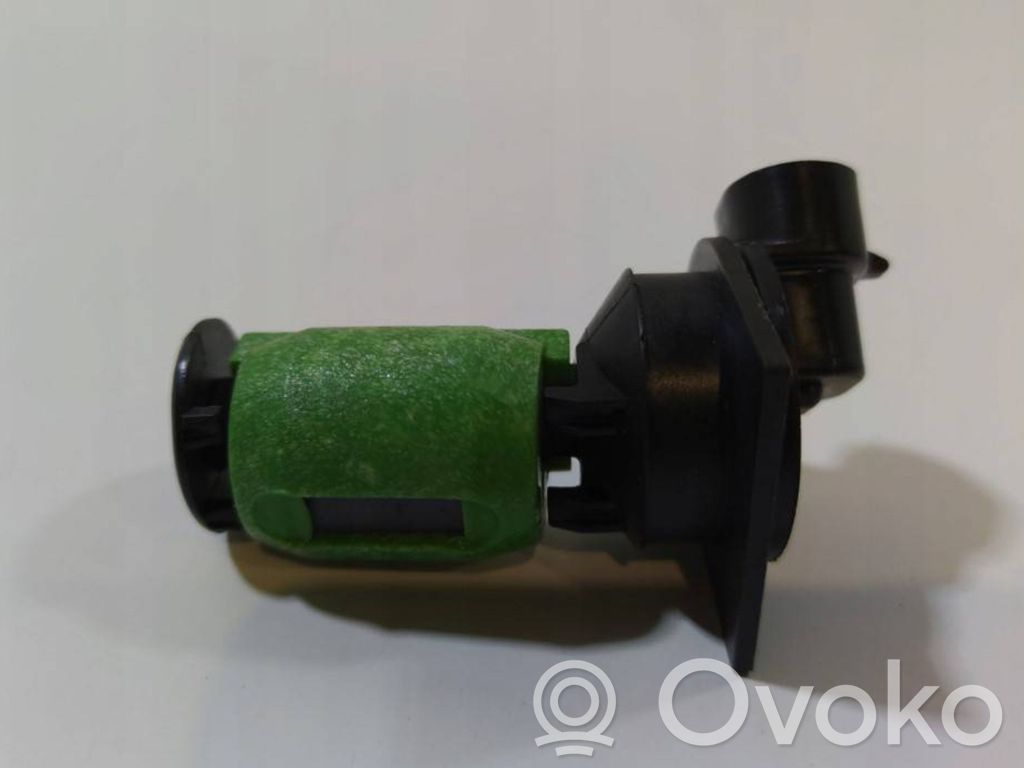 Tesla Model X Windshield washer fluid level sensor 