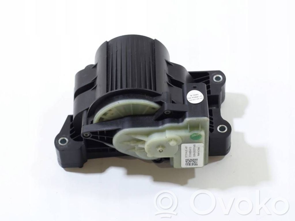 Tesla Model 3 Water pump 