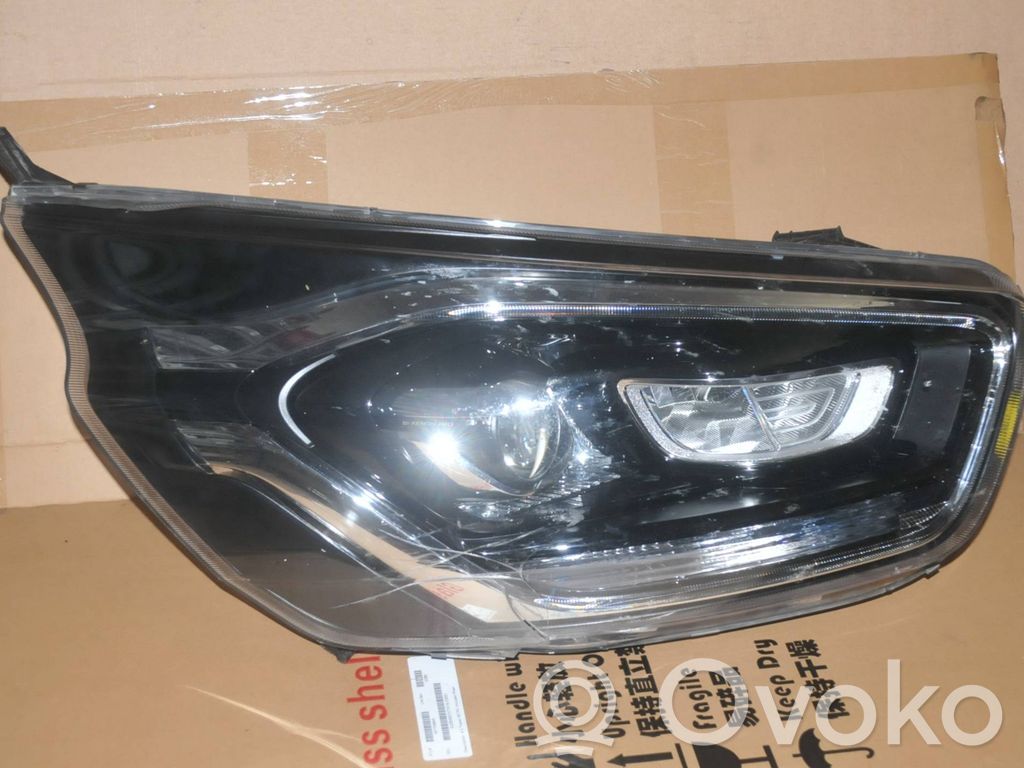 Ford Transit Custom Headlight/headlamp 
