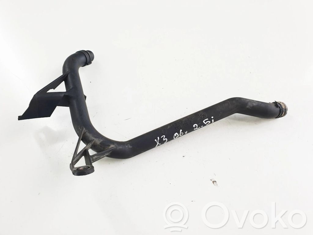 BMW X3 E83 Engine coolant pipe/hose 