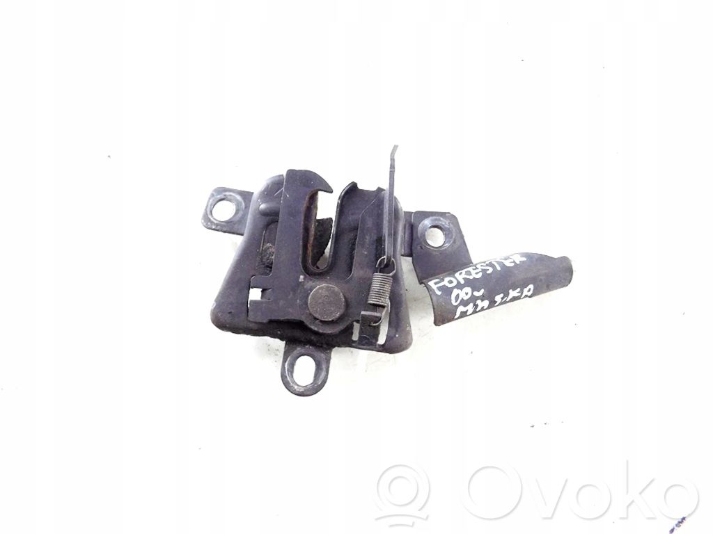 Engine bonnet/hood lock/catch