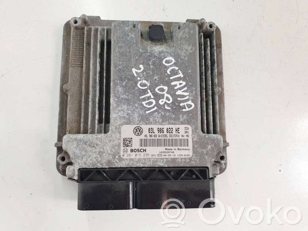 Skoda Octavia Mk2 (1Z) Komputer / Sterownik ECU silnika 