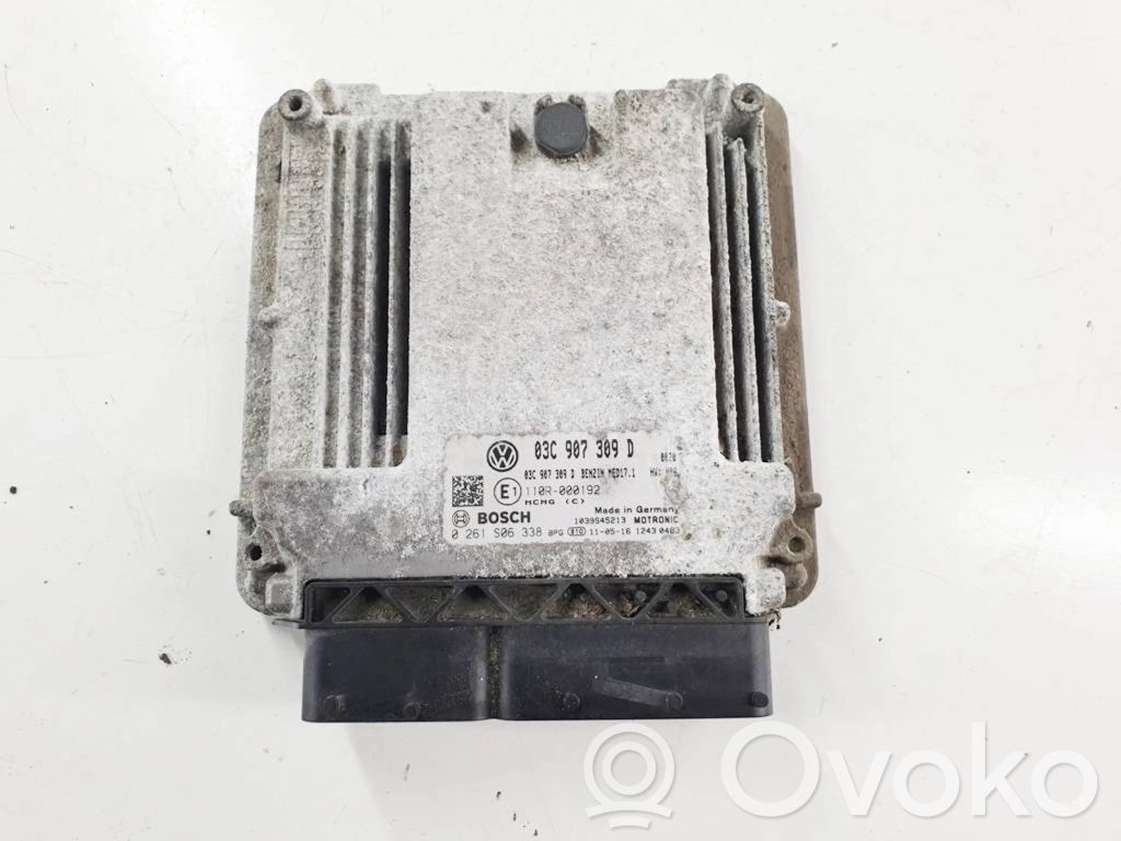 Volkswagen PASSAT B7 Engine control unit/module 