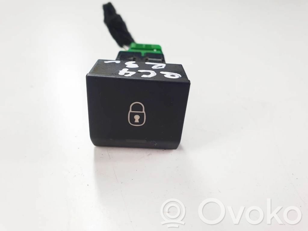 Citroen C4 III e-C4 Central locking switch button 