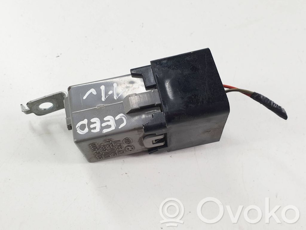 KIA Ceed Cita veida releji 