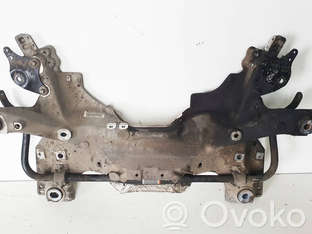 Citroen C5 Priekinis traversas 