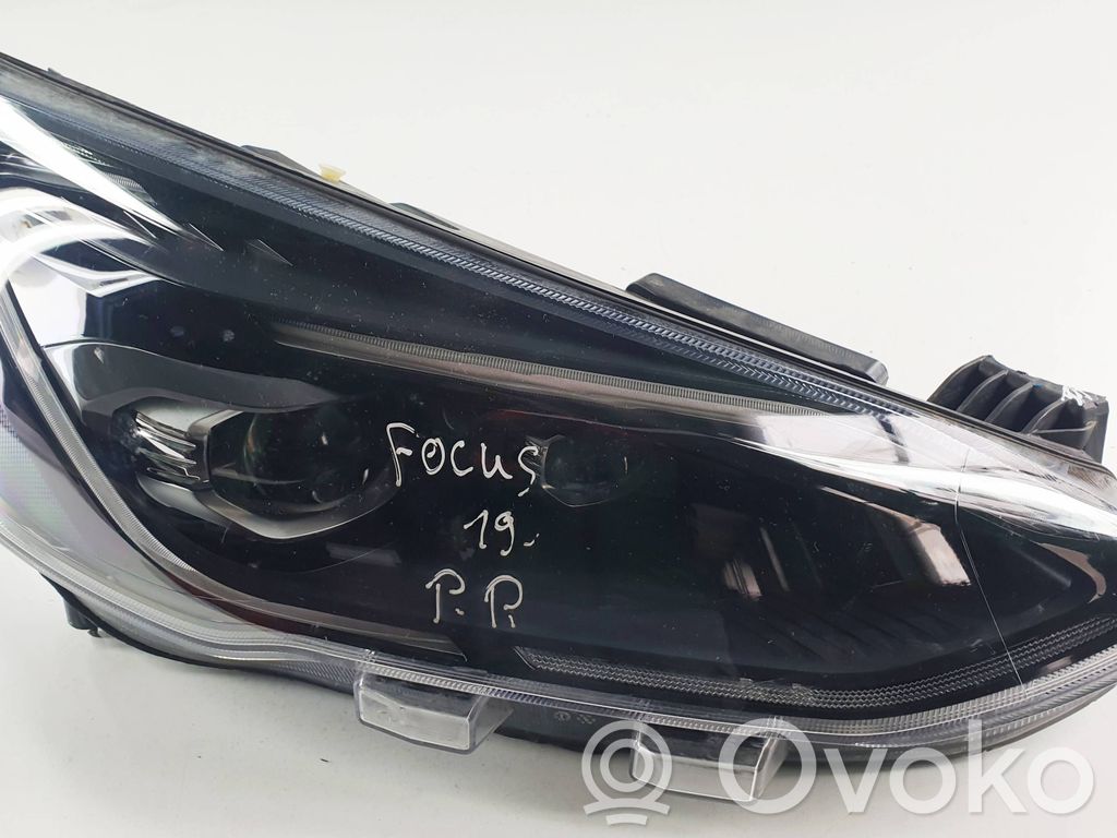 Ford Focus Scheinwerfer 