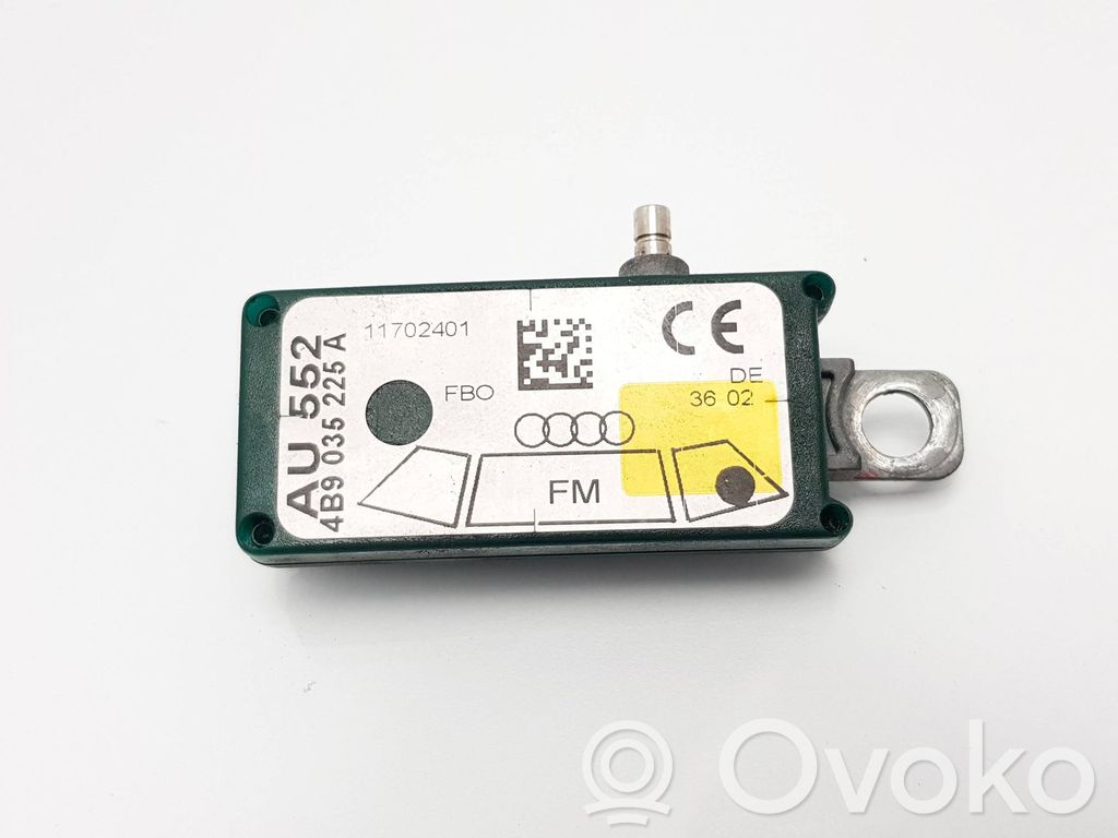 Audi A6 S6 C5 4B Wzmacniacz anteny 