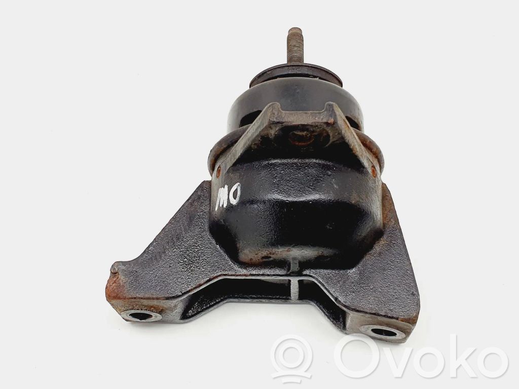 Engine mount bracket   001315