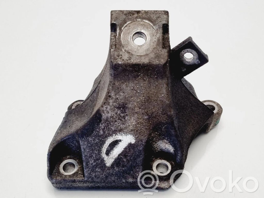 Audi A6 S6 C6 4F Engine mounting bracket 