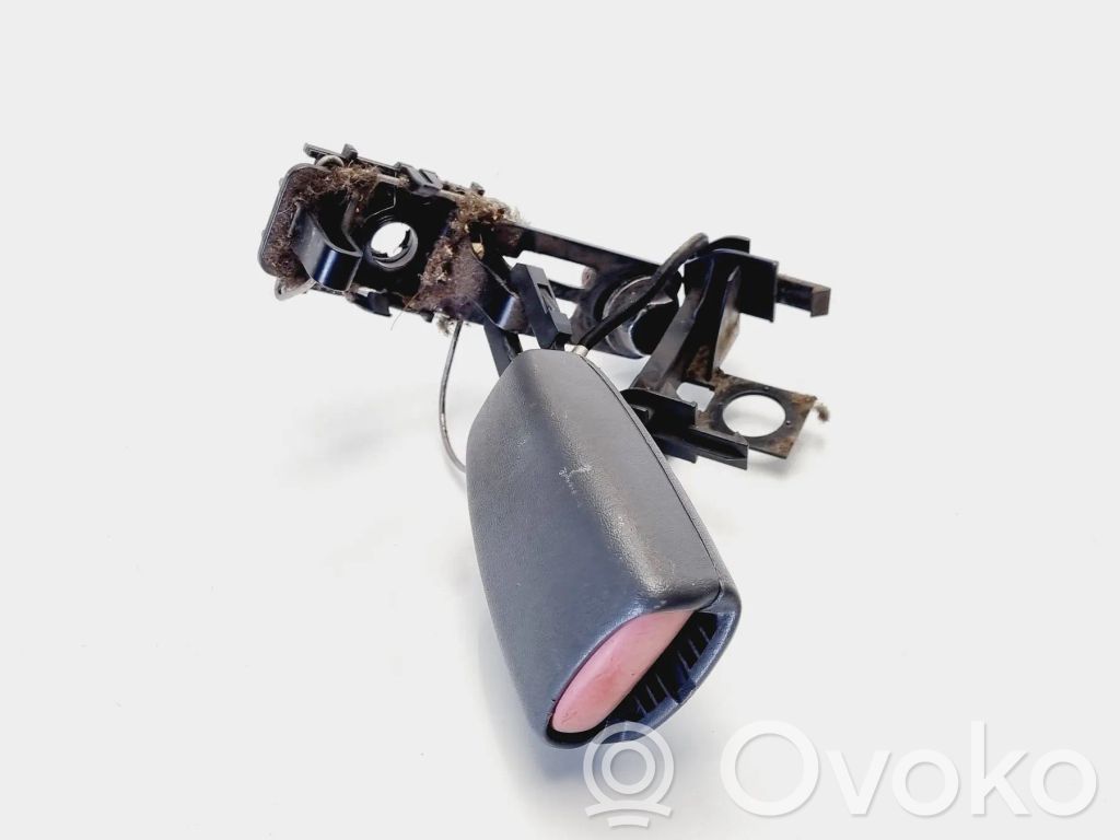 Volvo S70  V70  V70 XC Fibbia della cintura di sicurezza posteriore 