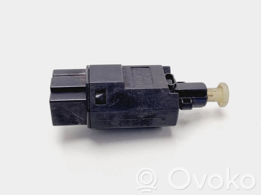 Mazda Xedos 9 Brake pedal sensor switch 