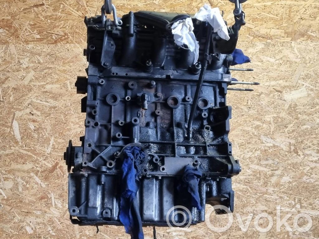 Peugeot 407 Engine 