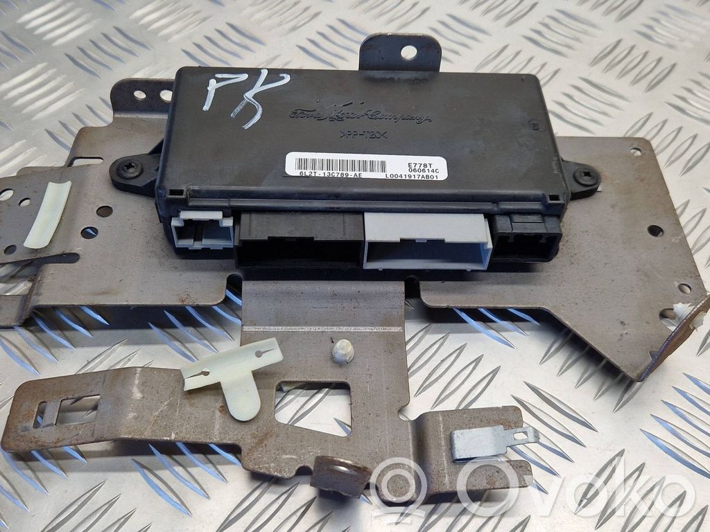 Ford Explorer Seat control module 