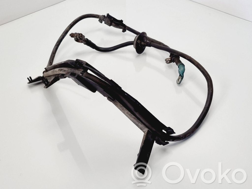 Cable positivo (batería)   8E0971841B