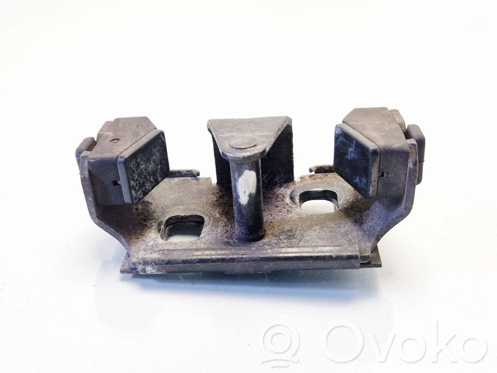 Volvo S80 Trunk lock loop 