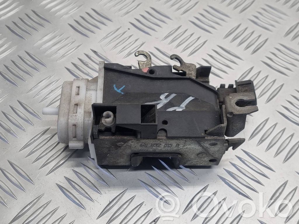 Audi 100 S4 C4 Zamek drzwi przednich 