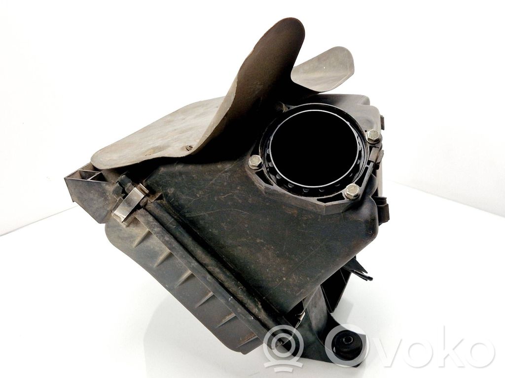 Audi A4 S4 B5 8D Cutie filtru aer 