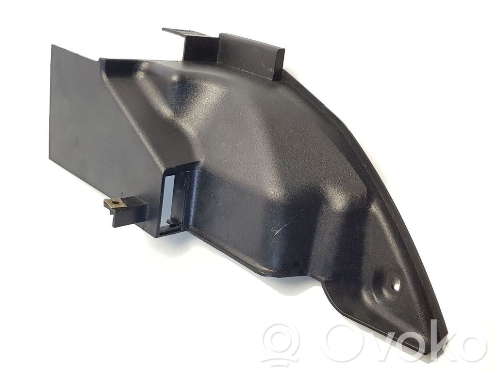 BMW 7 E38 Kita salono detalė 