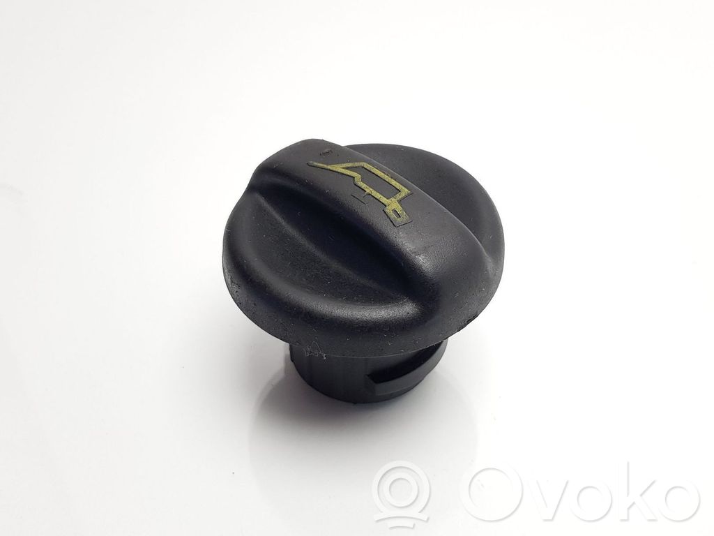Peugeot 406 Oil filler cap 