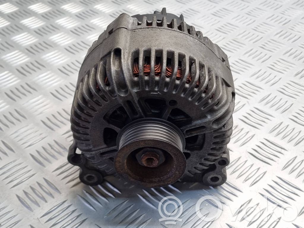 Audi A6 S6 C6 4F Generatorius 