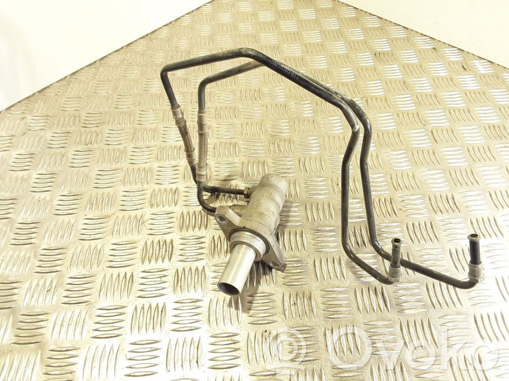 Ford Mondeo MK IV Master brake cylinder 