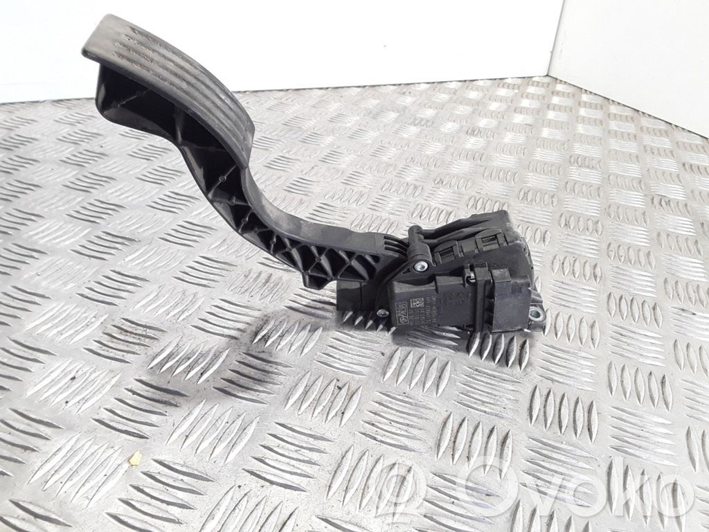 Ford Focus Gaspedal 