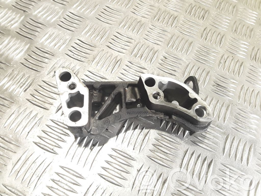 Citroen C2 Engine mounting bracket 