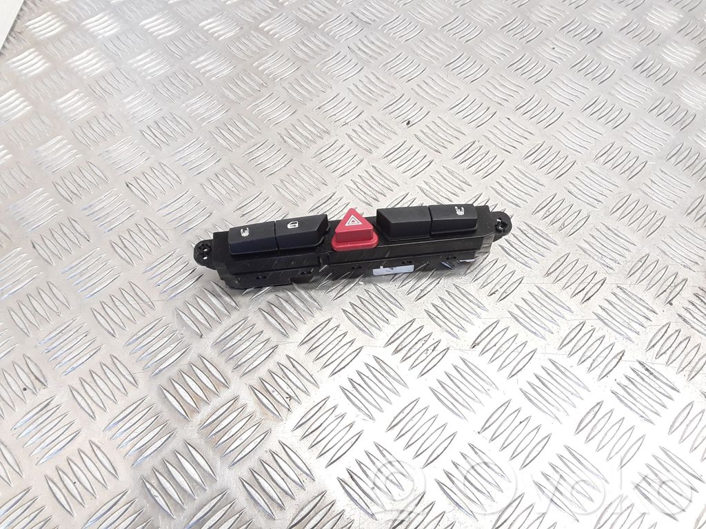 KIA Ceed Hazard light switch 