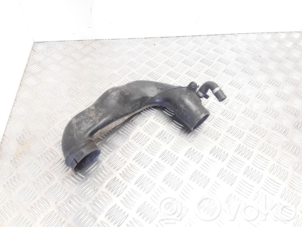 Opel Astra H Ilmanoton kanavan osa 