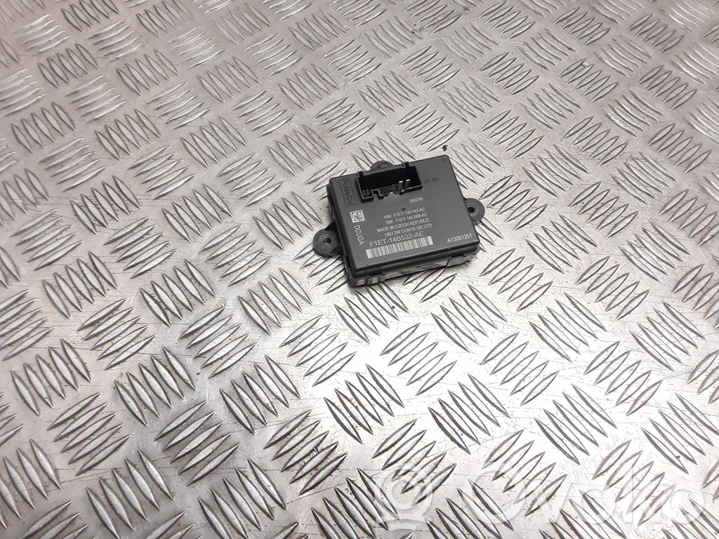 Ford Focus Door control unit/module 
