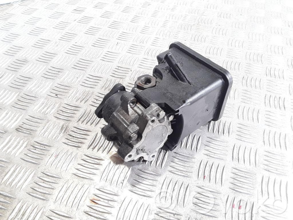 Power steering pump