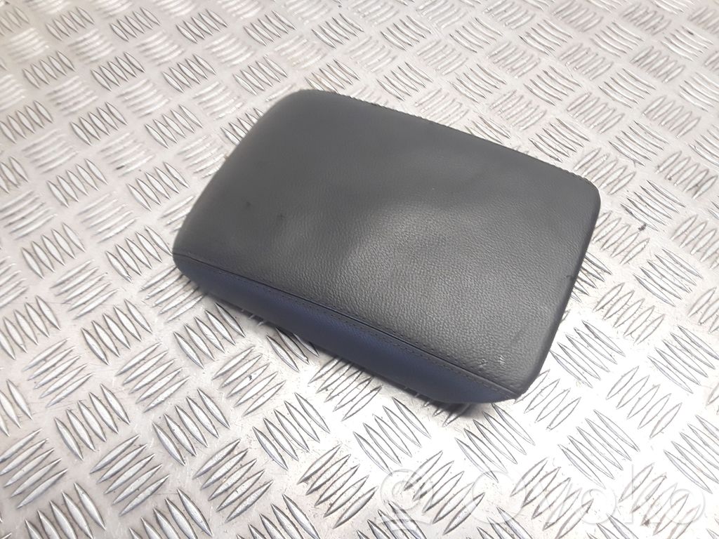 Audi S5 Facelift Armrest 