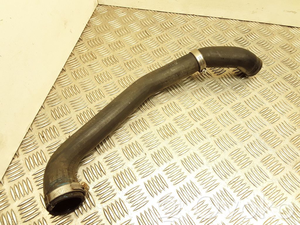 Intercooler hose/pipe   CV616C646AE