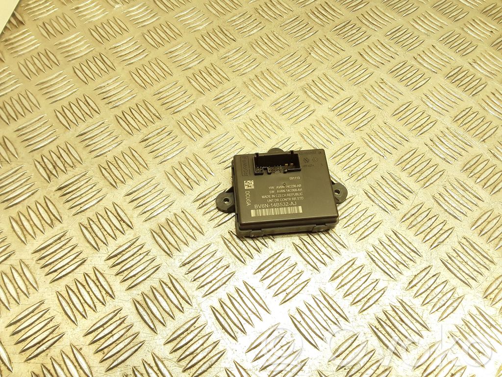 Ford Focus Door control unit/module 