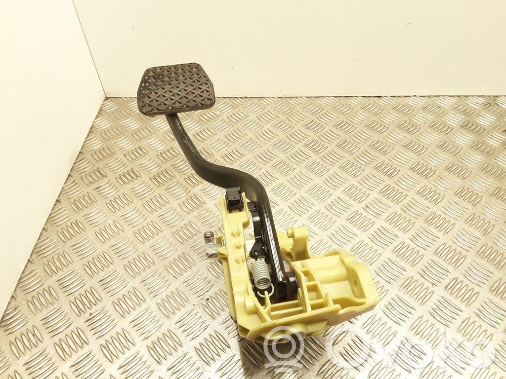 Brake pedal   676922103,3510675994407