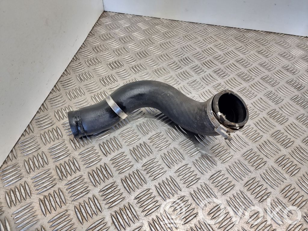Intercooler hose/pipe