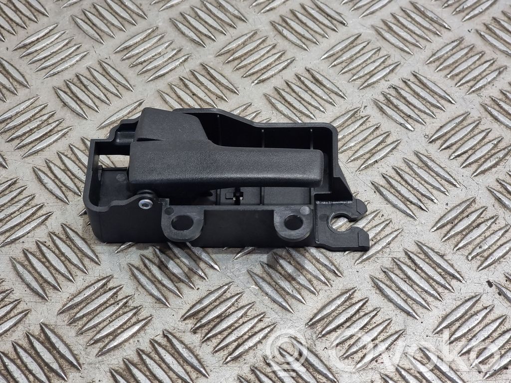 Ford C-MAX I Manecilla interna puerta delantera 