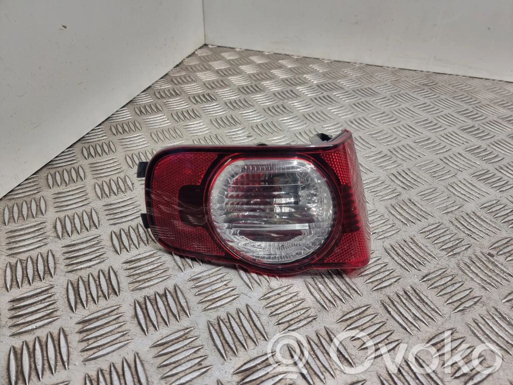 Citroen C3 Picasso Takapuskurin valo 