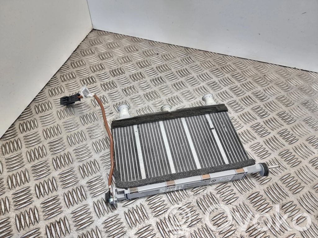 BMW 5 E60 E61 Mazais radiators 