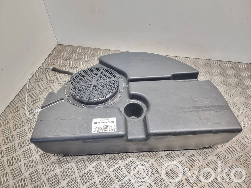 Ford Mondeo MK IV Subwoofer grill/trim 