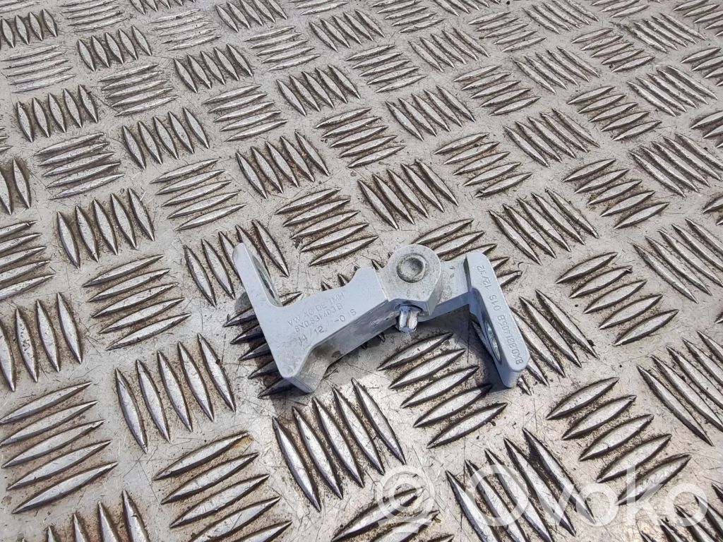 Audi A1 Front door lower hinge 