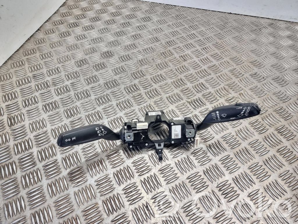 Audi A1 Interruptor/palanca de limpiador de luz de giro 
