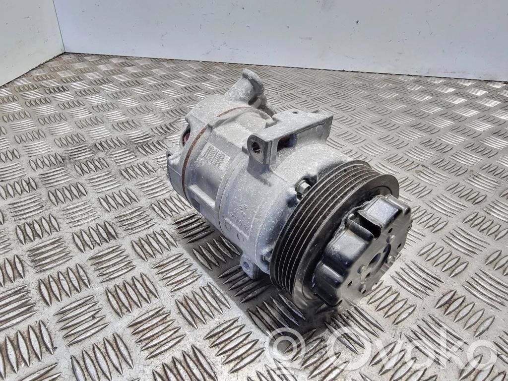 Opel Corsa E Air conditioning (A/C) compressor (pump) 