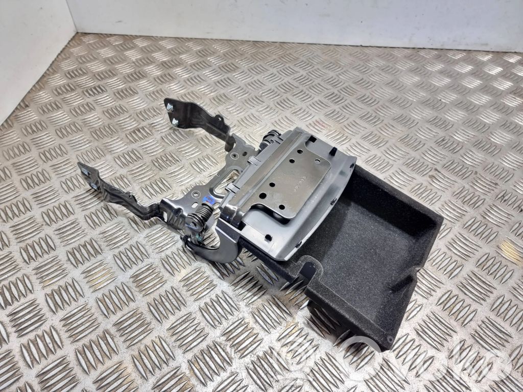 Ford S-MAX Armrest 