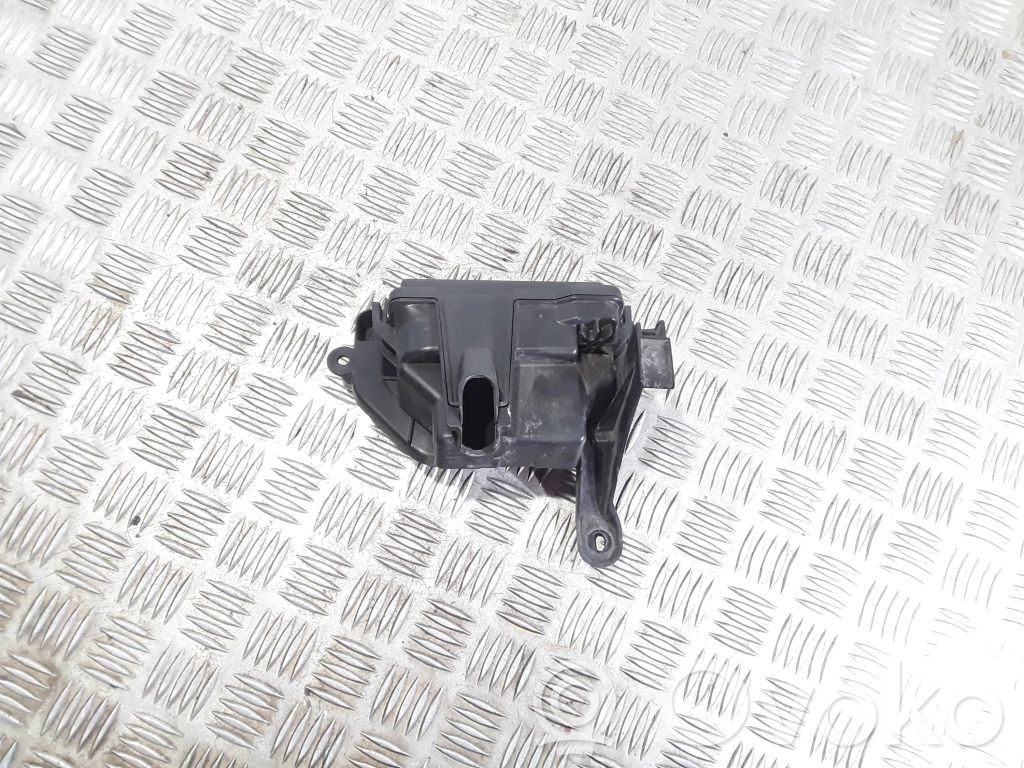 Renault Twingo III Fuse box set 