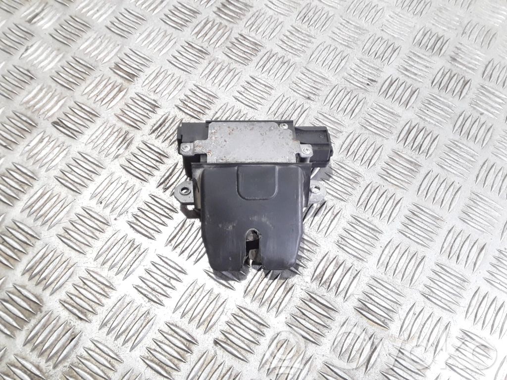 Ford Focus Spyna galinio dangčio 