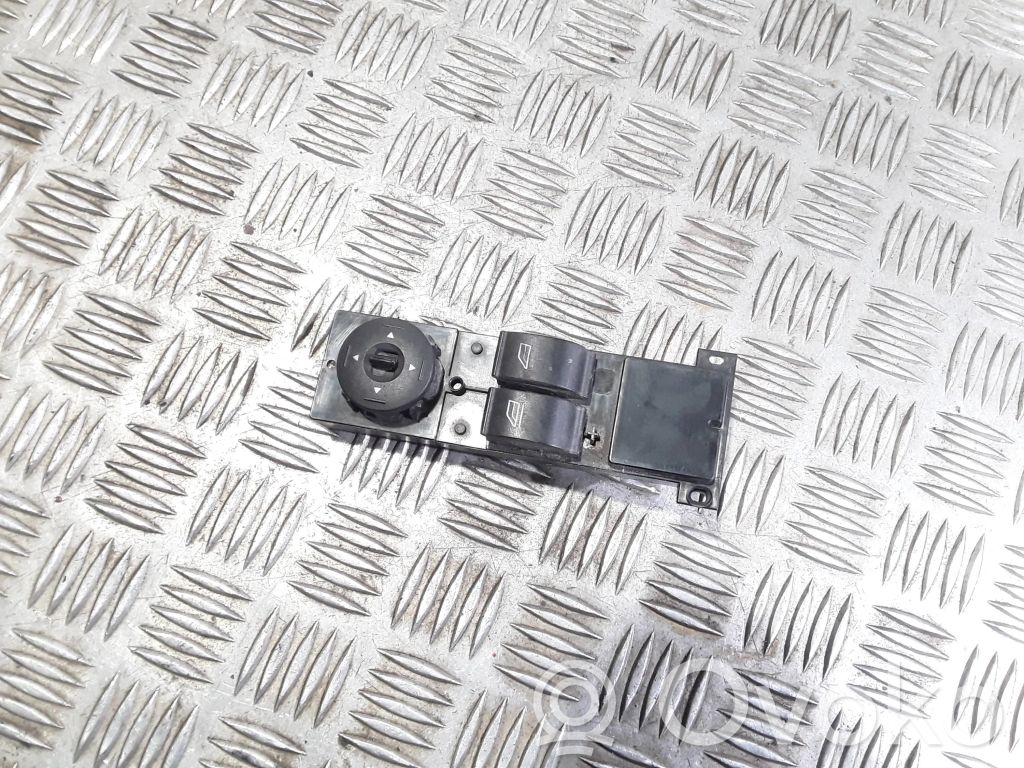 Ford Focus Electric window control switch 