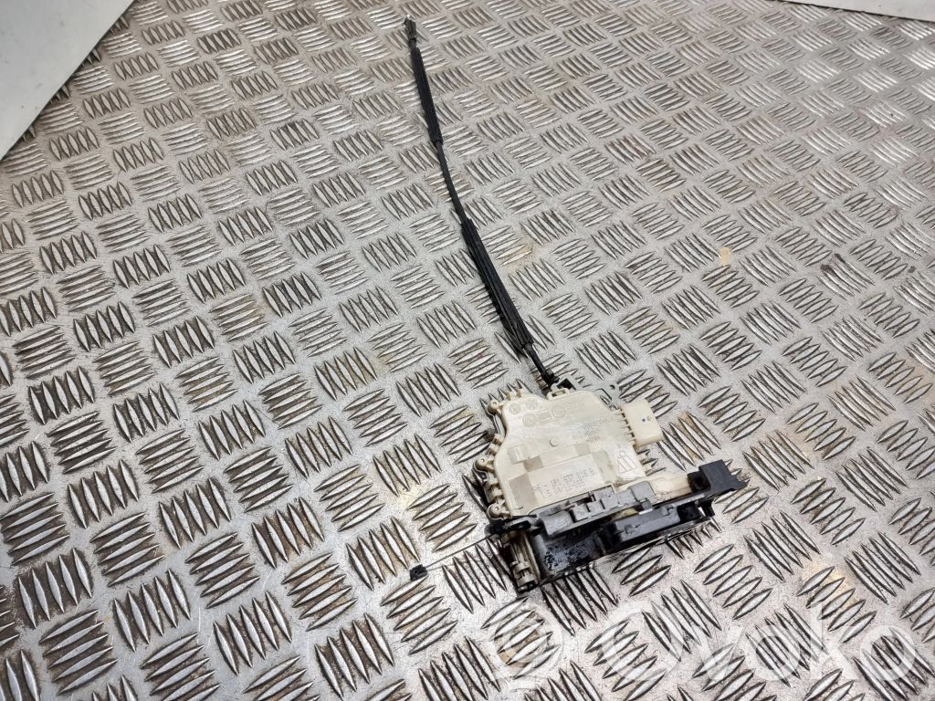 Seat Altea Front door lock 